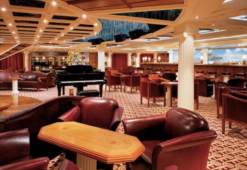 El elegante Ionian Piano Bar para escuchar la mejor música 